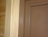 Установка деревянных окон и дверей из сосны в коттеджном поселке